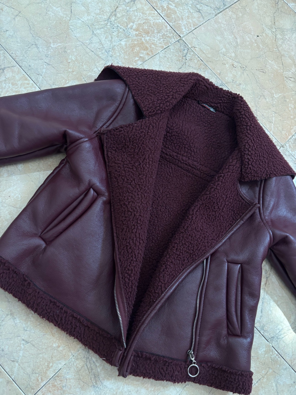 Burgundy jacket cuire 