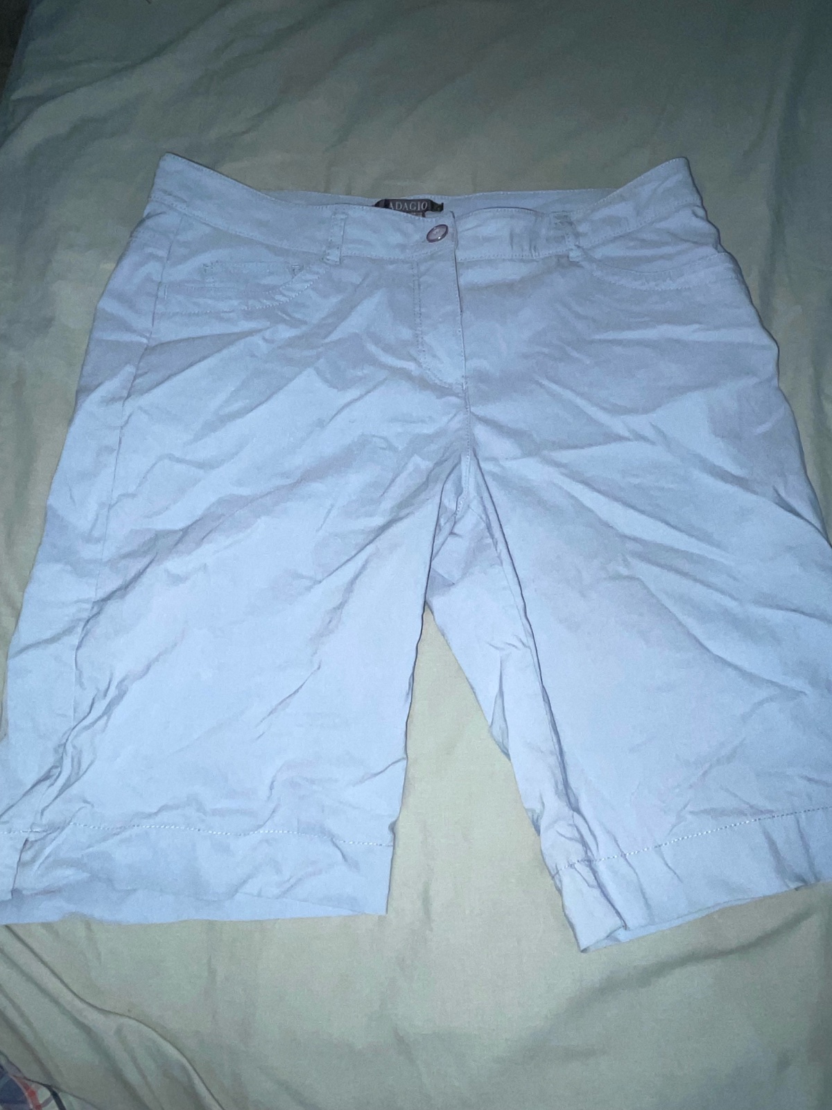 Short bleu