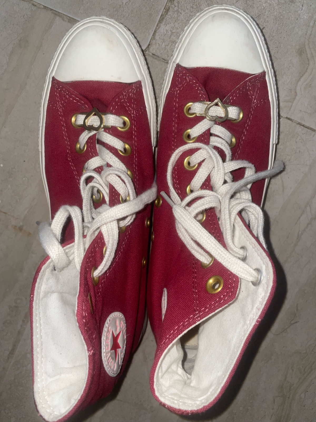 Converse rouge et blanc