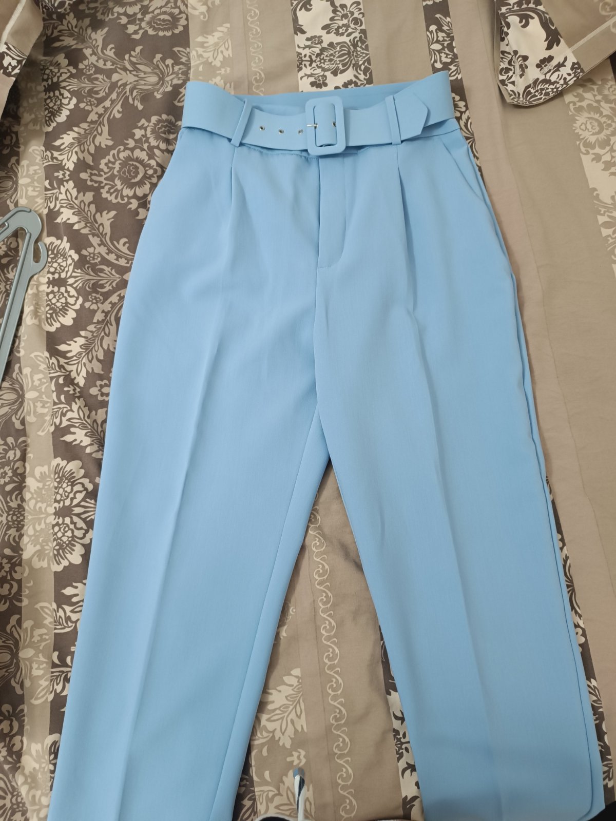 Pantalon Zara 