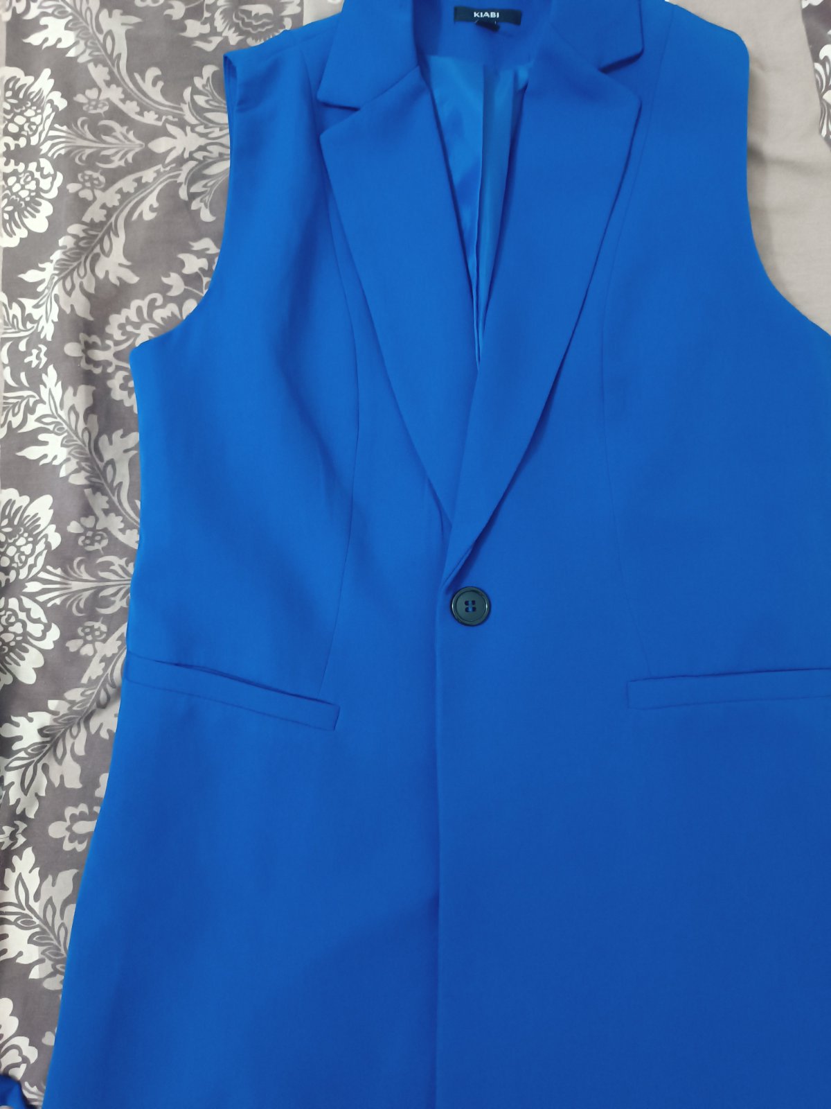 Ensemble bleu jamais porté 