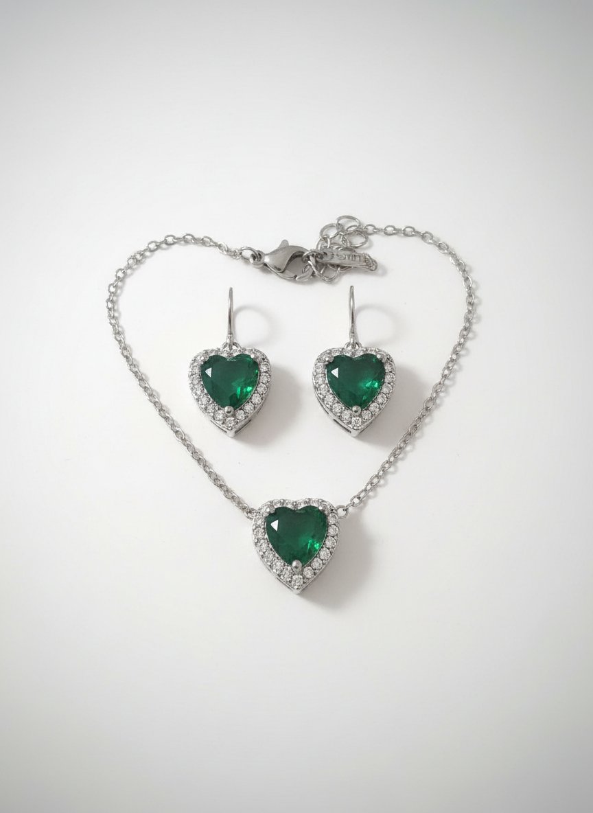 Collier et boucles d’oreilles 