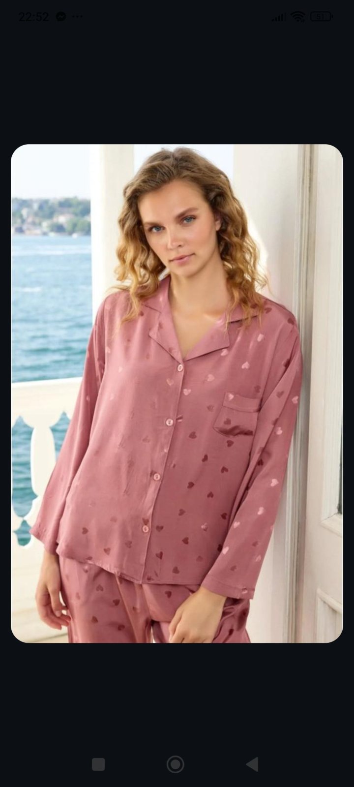 Pyjama rose 🌹 satin taille 44