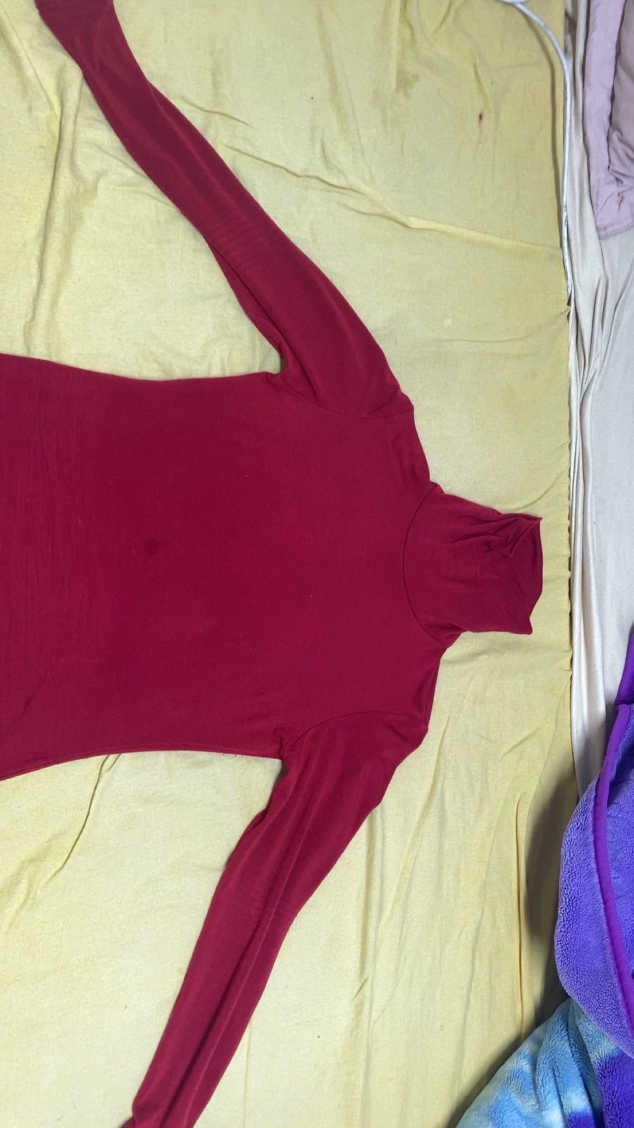 Pull rouge vif