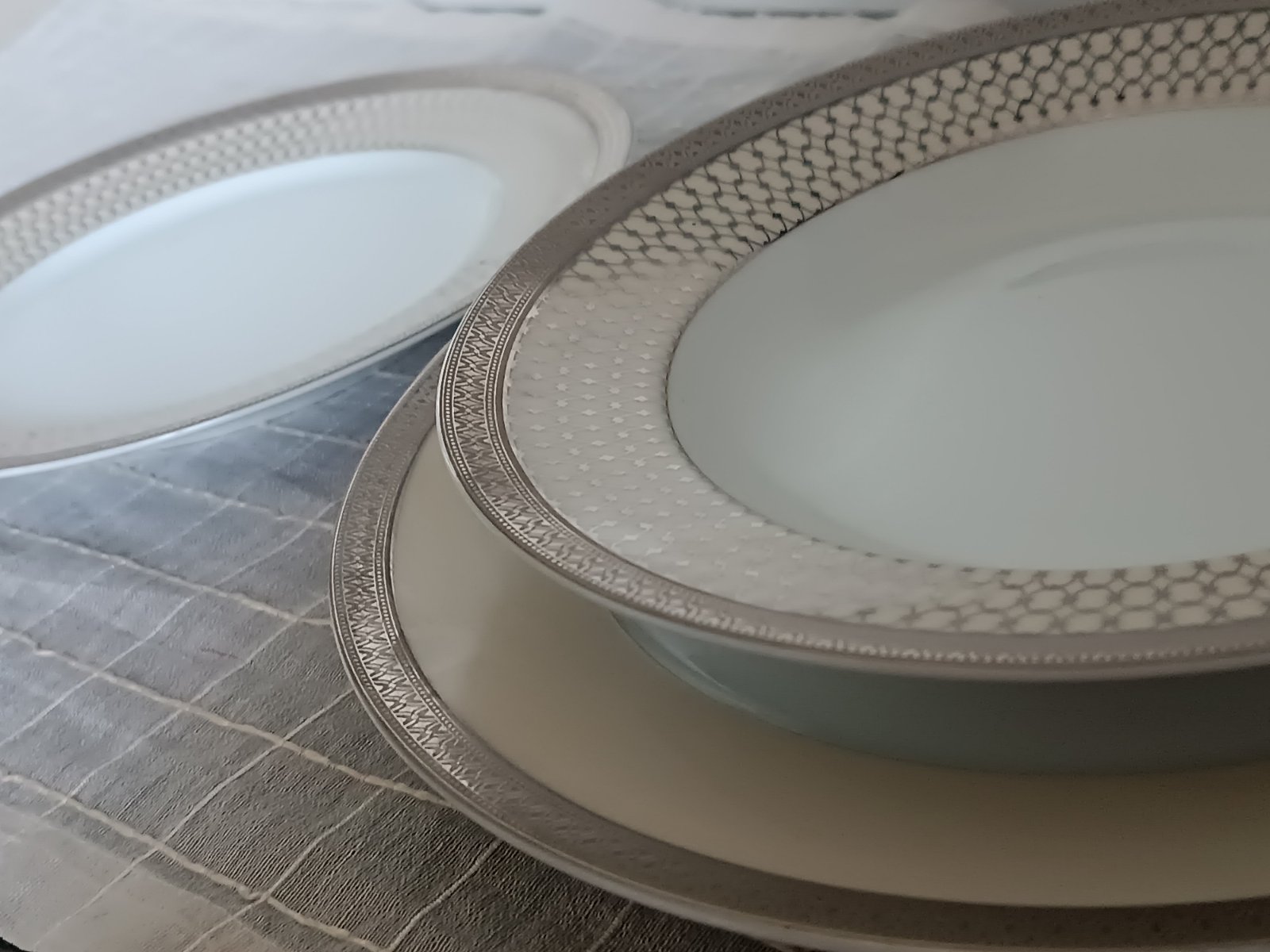 Service de table Yves de la Rosière 