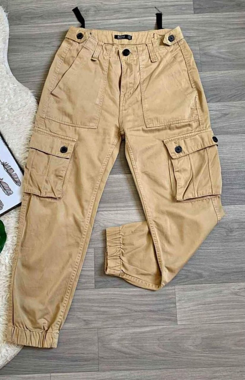 Pantalon cargo bershka