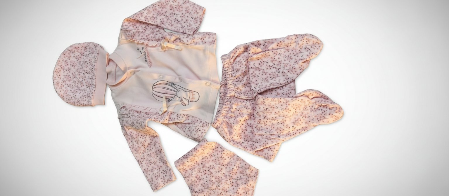 Combinaison a vendre bébé 