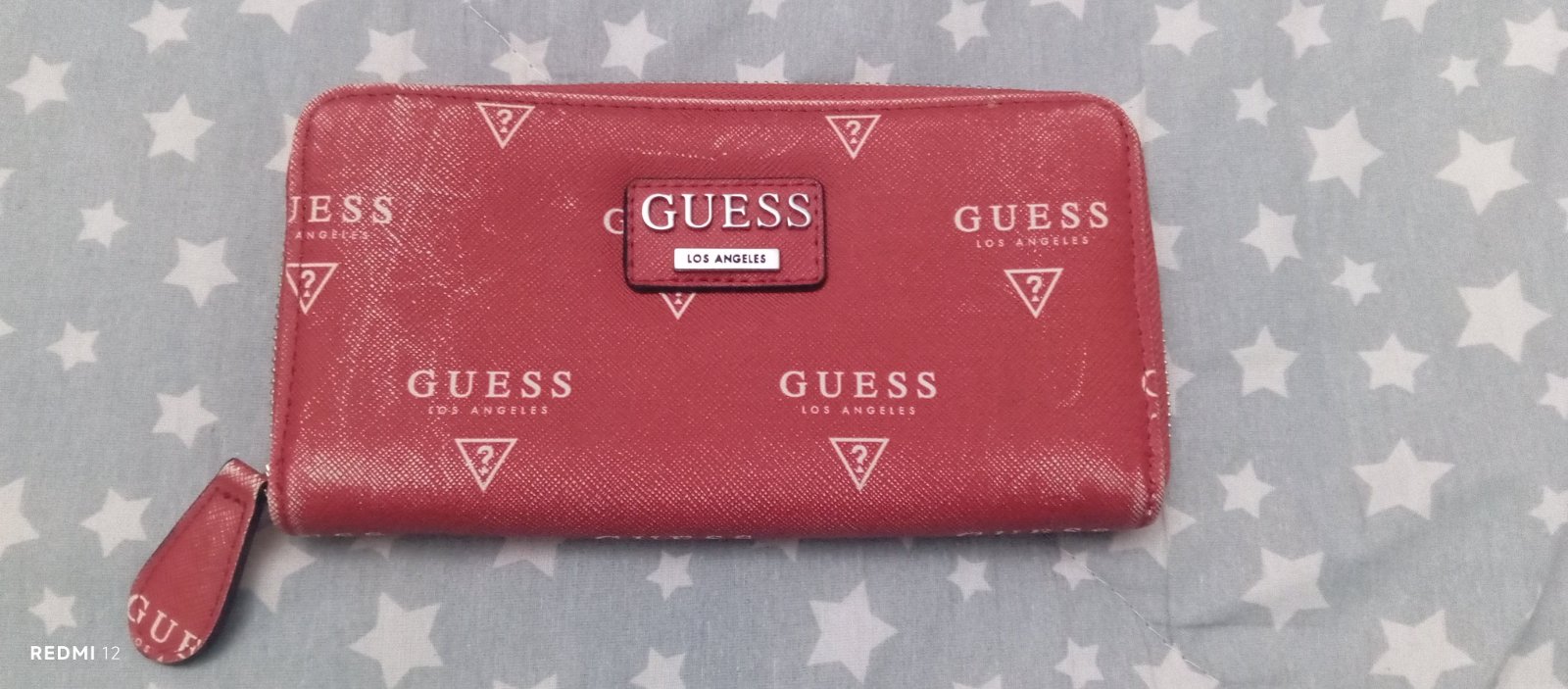 Portefeuille Guess importé du Canada 
