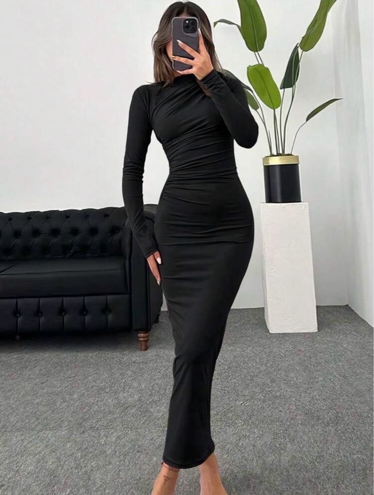robe moulante noir 
