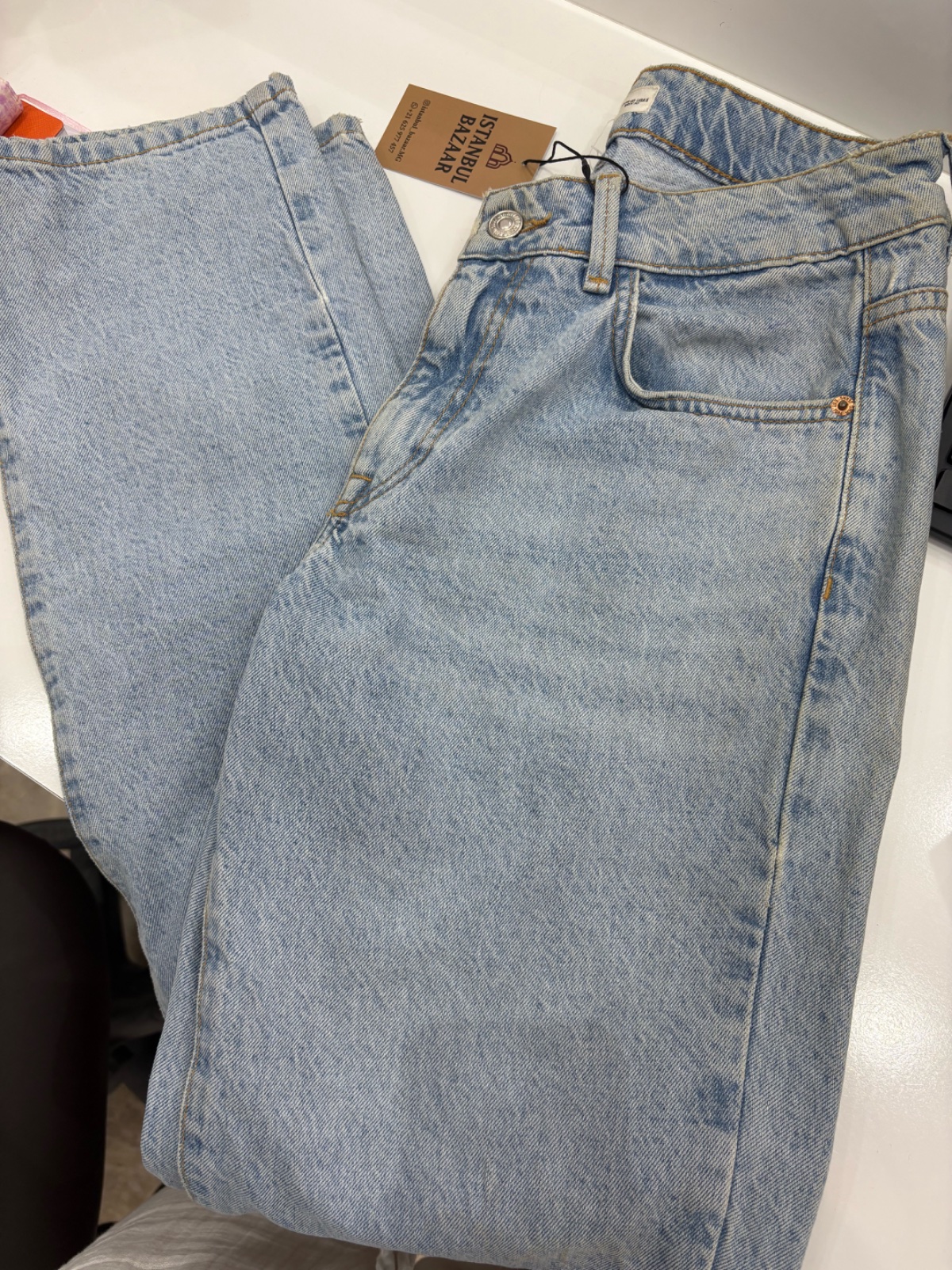 Jean 