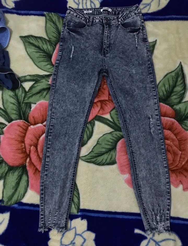 Pantalon taille m 