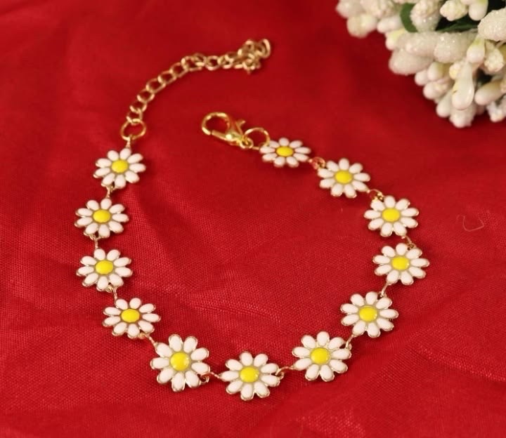 Bracelet