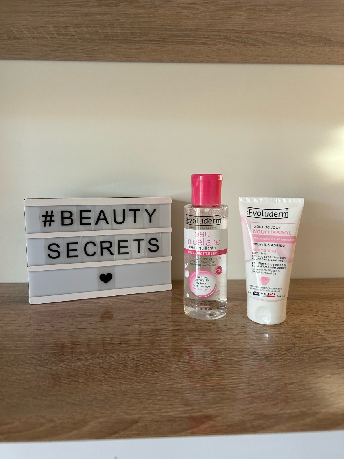 Duo Evoluderm Eau Micellaire Démaquillante et Soin de Jour Nourrissant