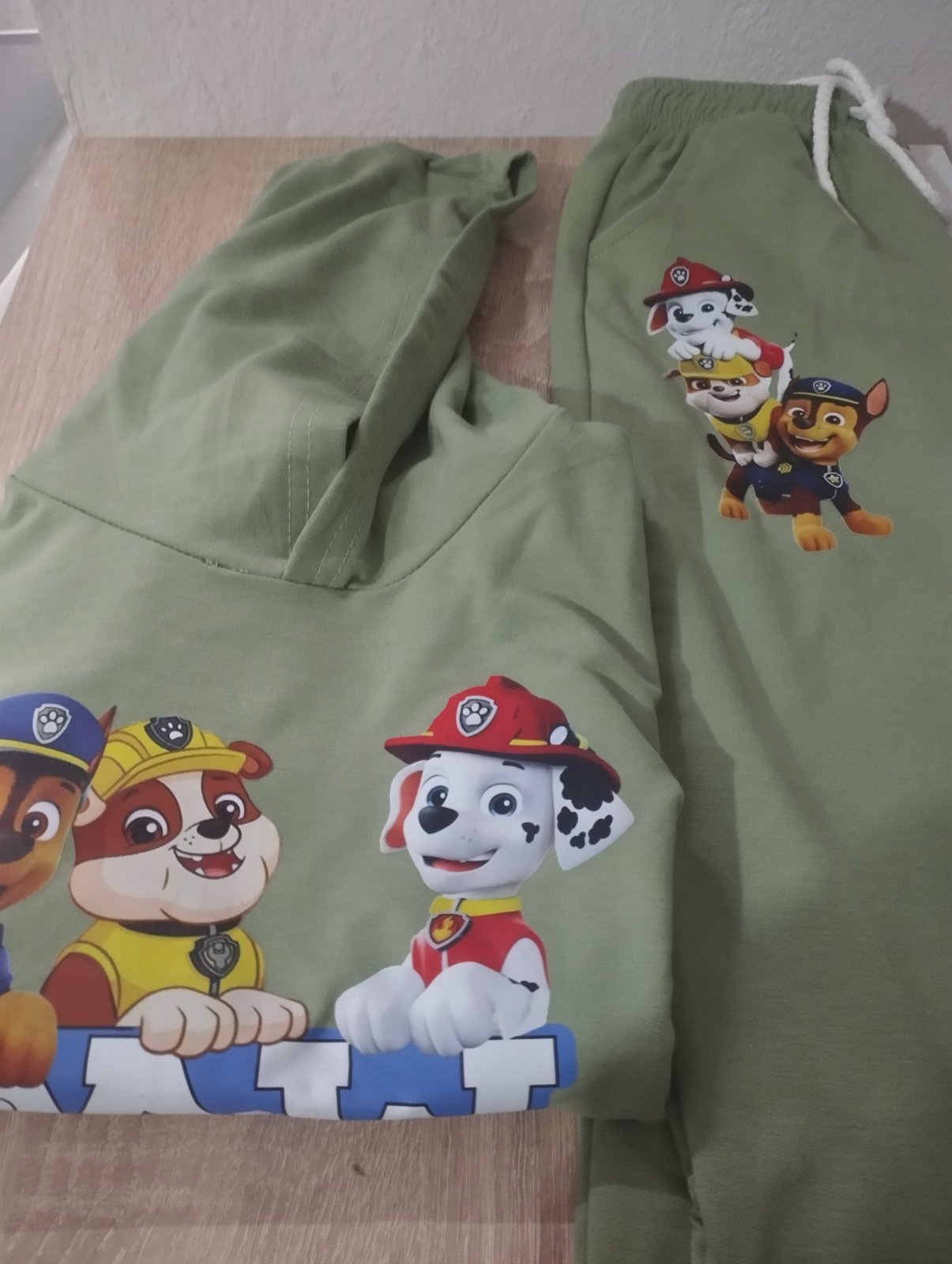 Tenue enfant paw patrol couleur vert kaki