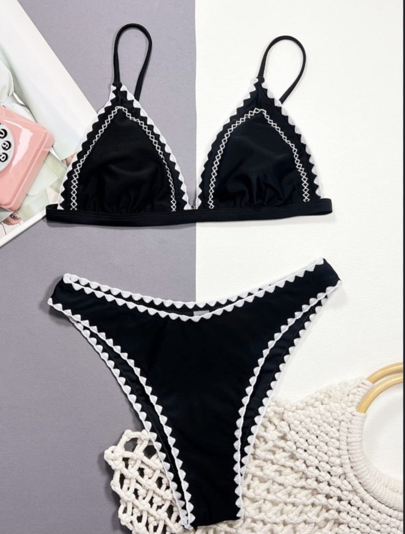 Bikini brodé noir et blanc