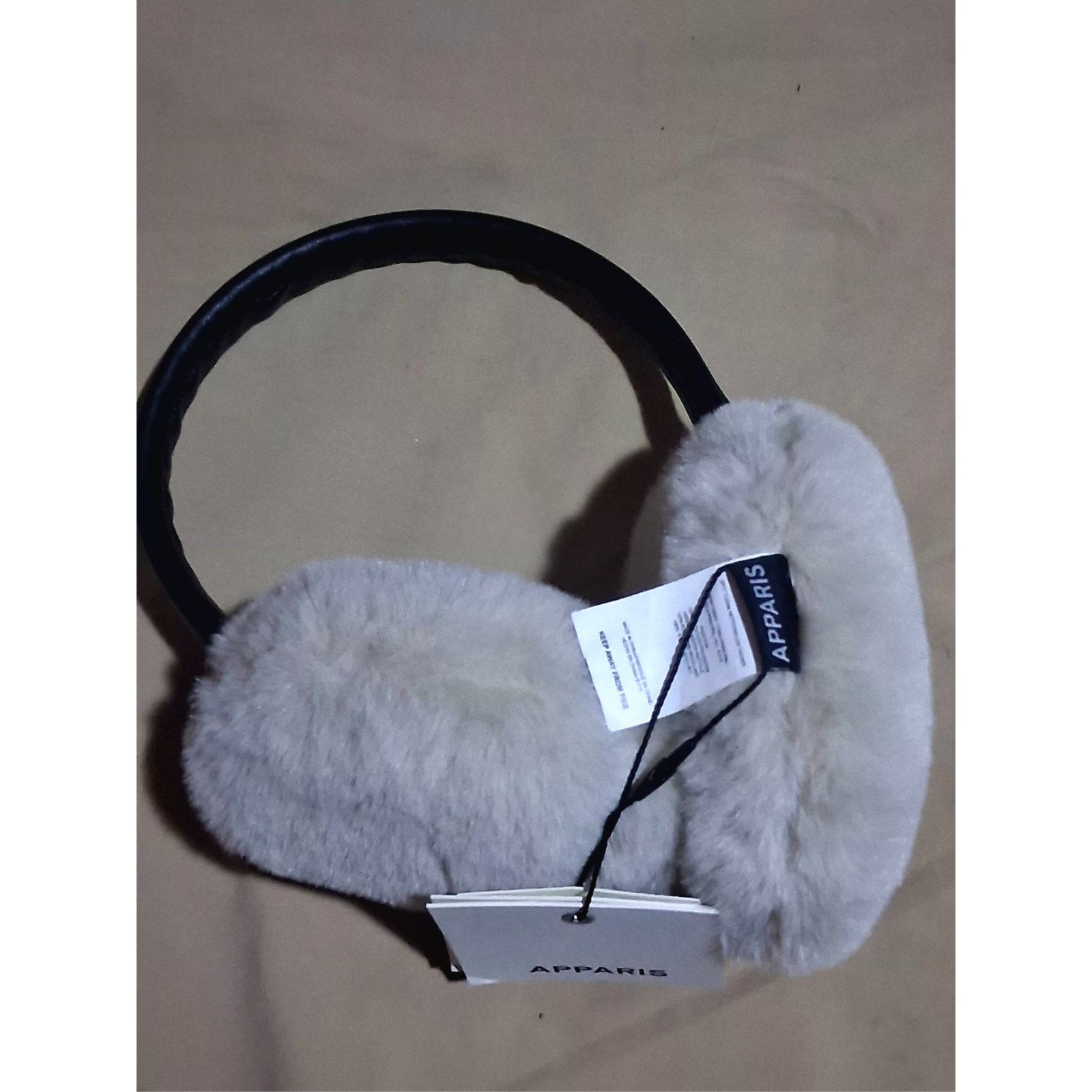 Cache-oreilles blanc ivoire Apparis Esme