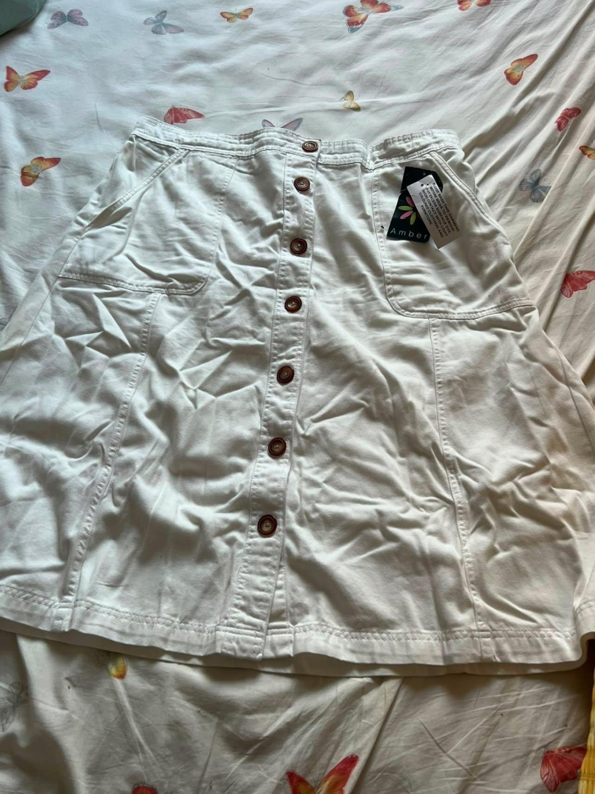 Jupe jean blanc tendance taille haute coupe ample
