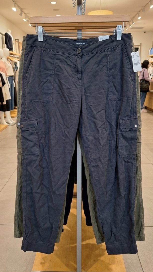 Pontalon cargo taille 48