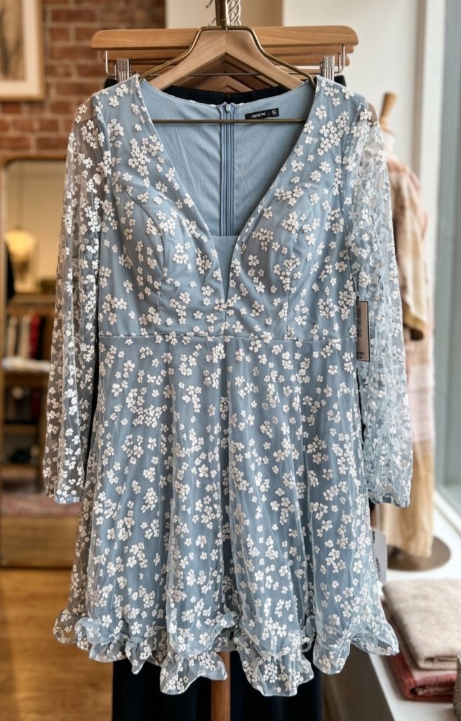 Robe coquette fine 50 50 fort
