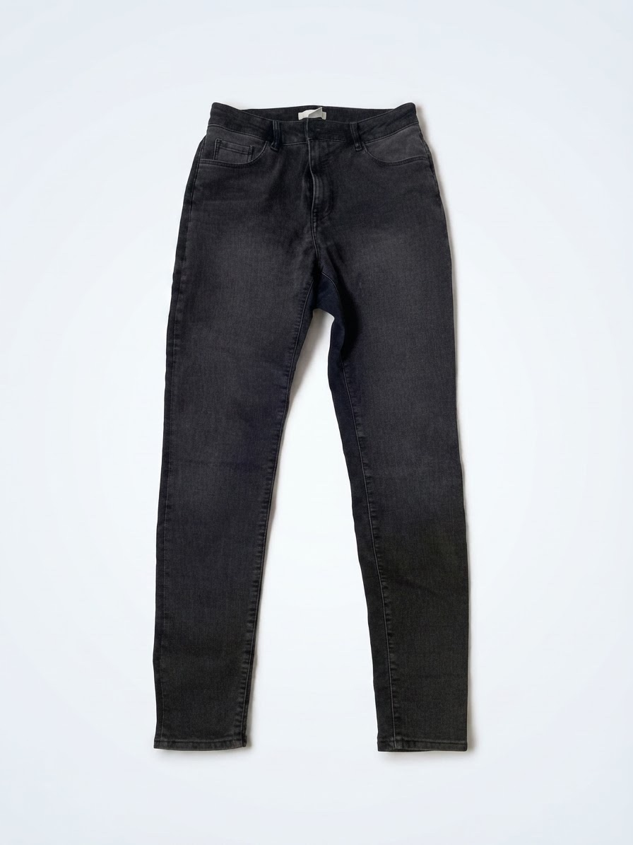 Pantalon jean noir grisatre slim