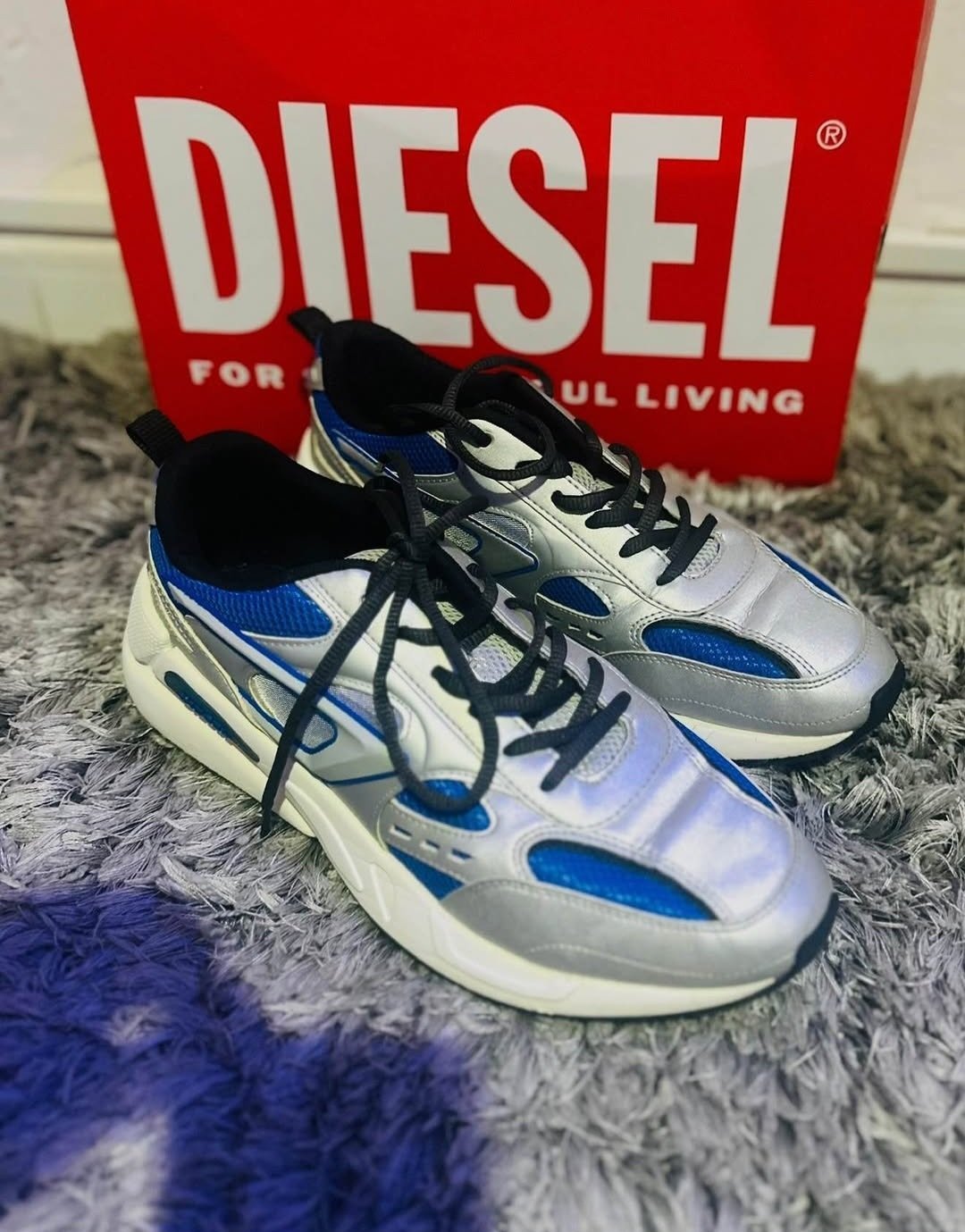 Basket Diesel homme Pointure 43 État 10/10
