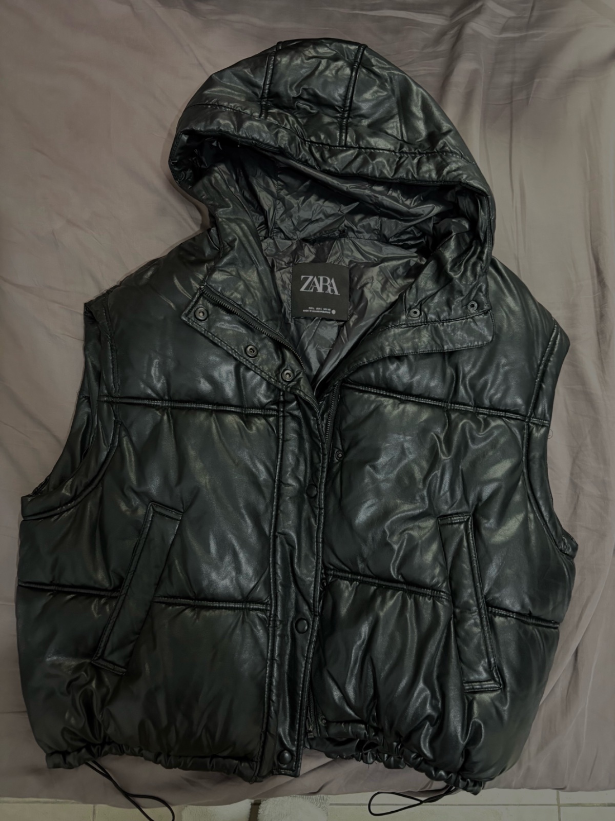 Doudoune ZARA sans manches noir 
