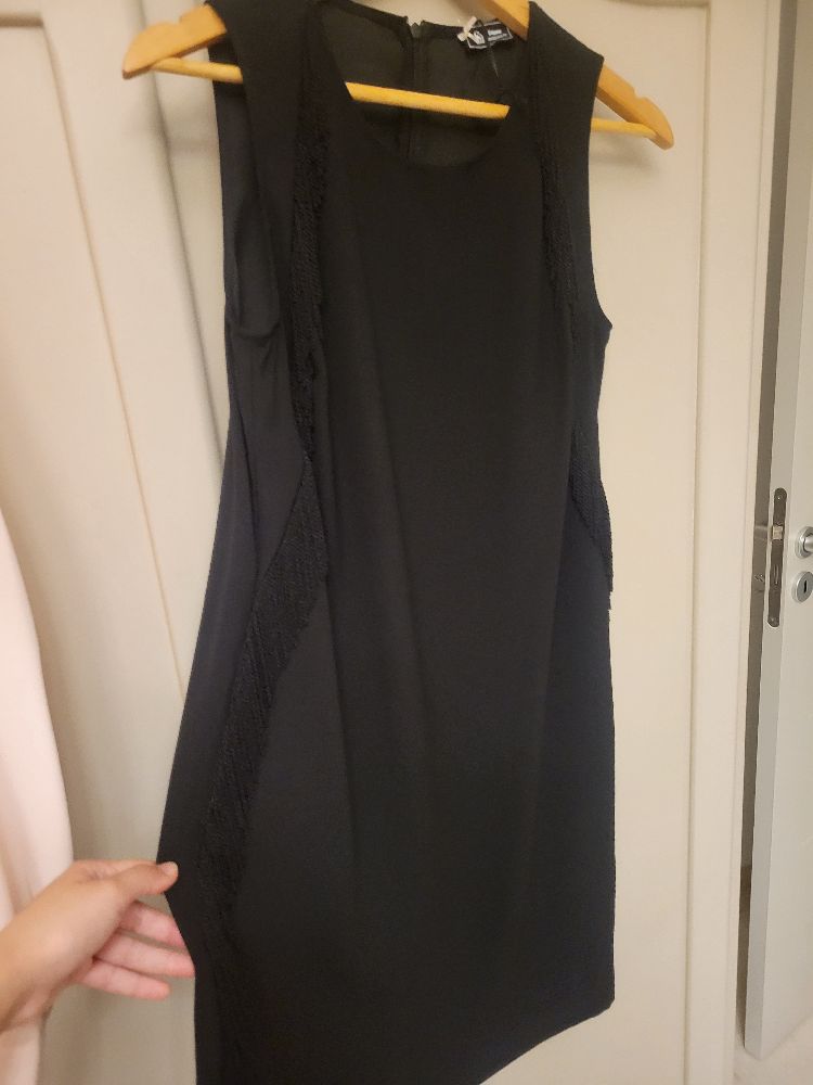 Robe noir marque Sinéquanone neuve 