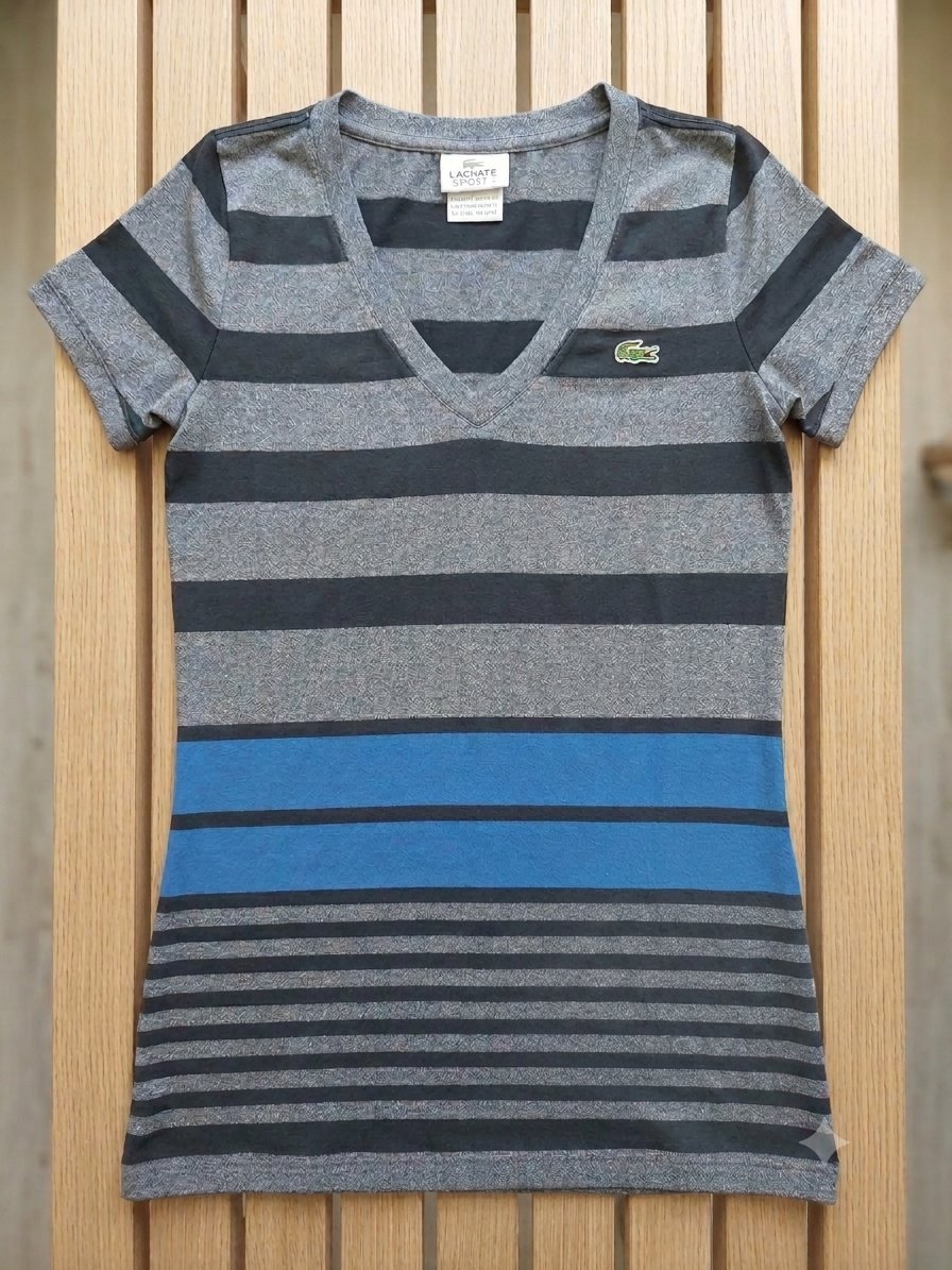 T-shirt Lacoste Sport Femme – Rayé Gris/Bleu – Taille 32 (XS)