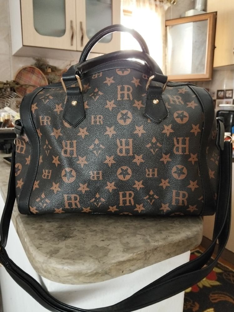 Gyoiamea Sac à main pour femme Gyoiamea Milano avec petite bandoulière ( sans motif) importation italienne authentique