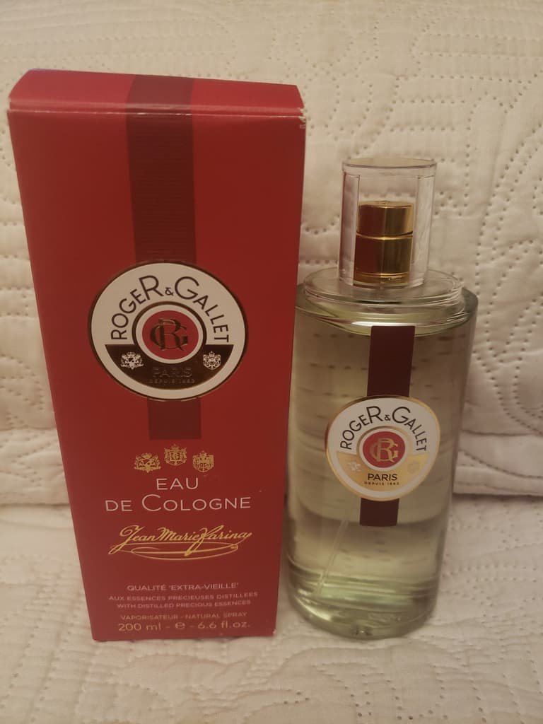 Jean Marie Farina Extra Vieille Roger & Gallet pour homme et femme perfume Jean Marie Farina Extra Vieille Roger &amp; Gallet pour homme et femme