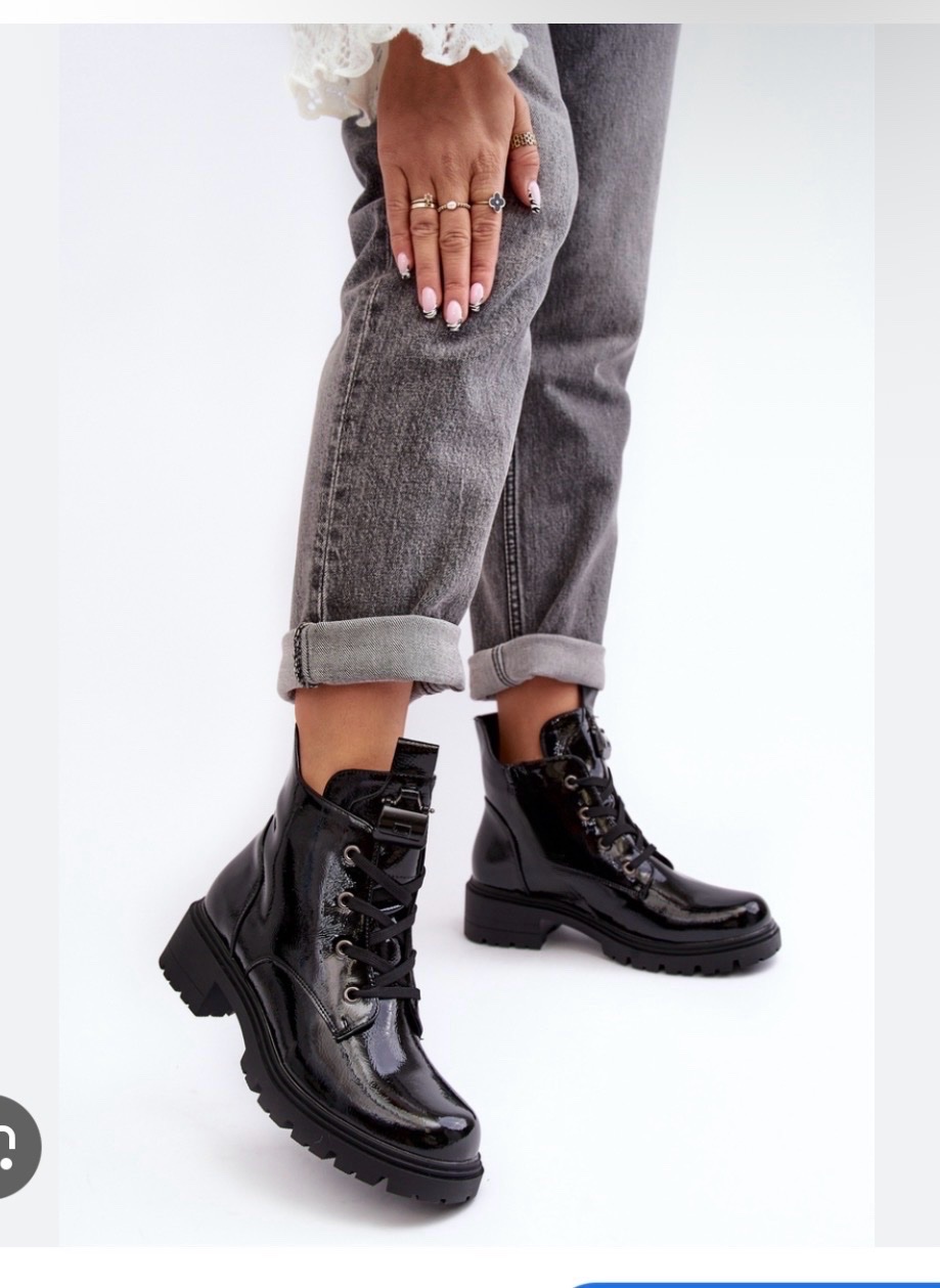 Boots Femmes – Critique – Vernis Noir T39