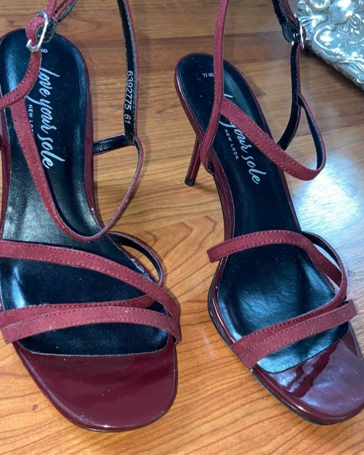 Sandales rouge bordeaux 