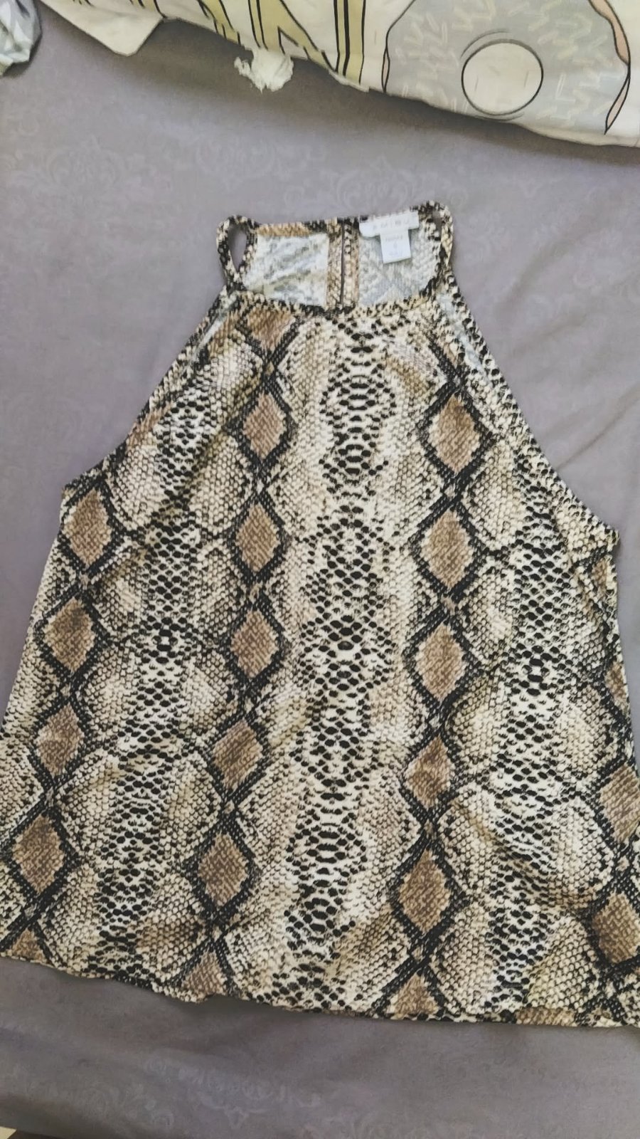 Haut léopard print chic et classe