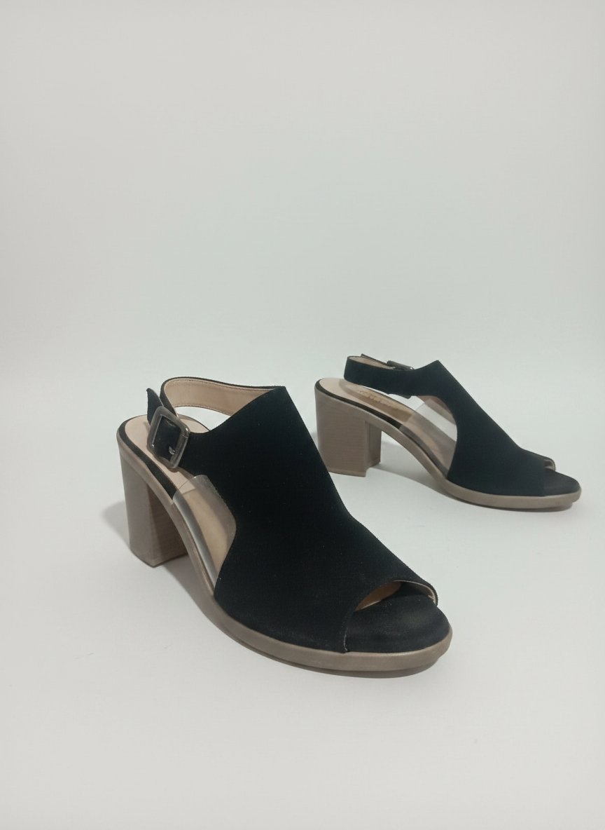 Sandales noires pointure 39
