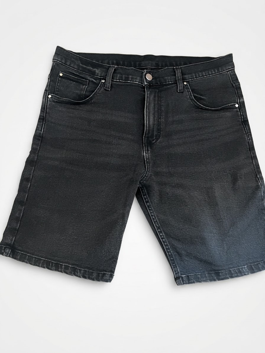 Short jean noir