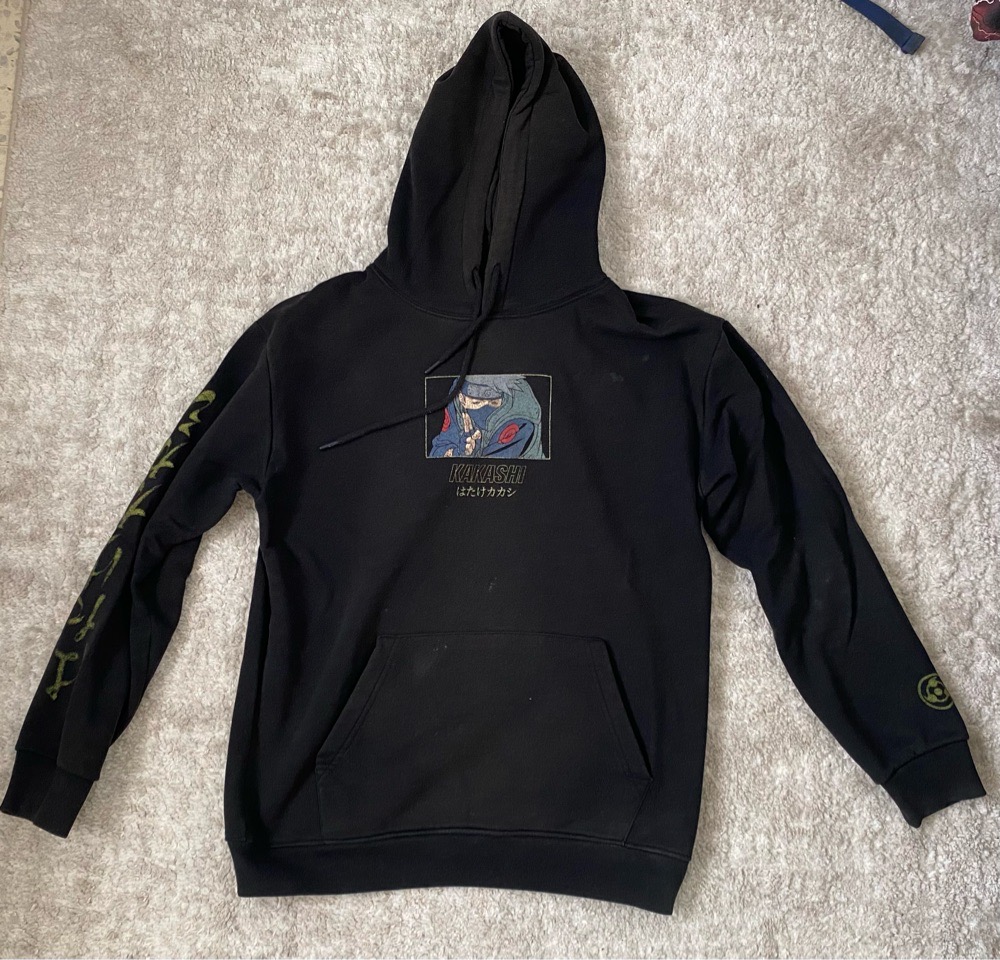 Capuche kakashi pull & bear taille M