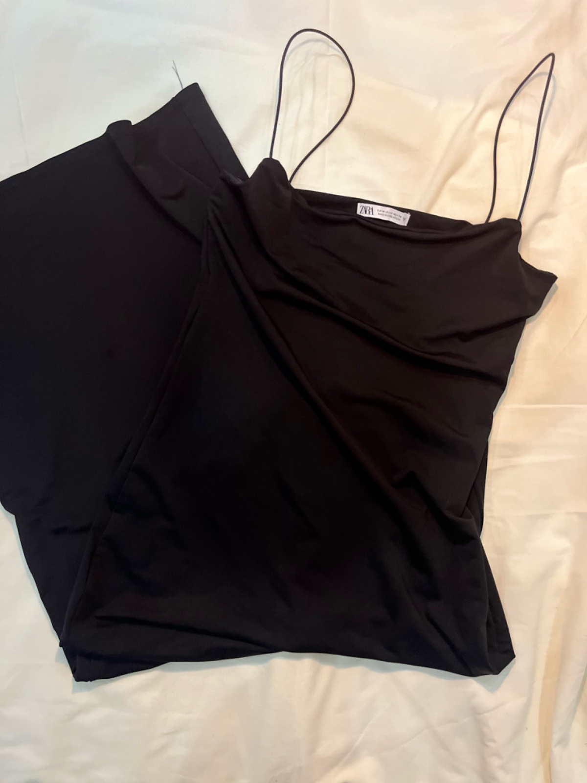 Robe skims 