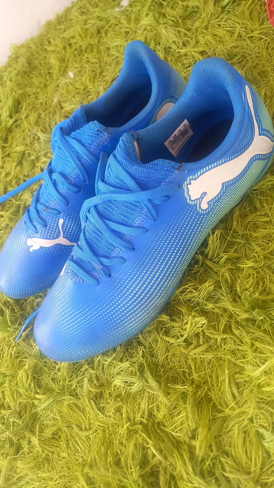 Crampons football puma