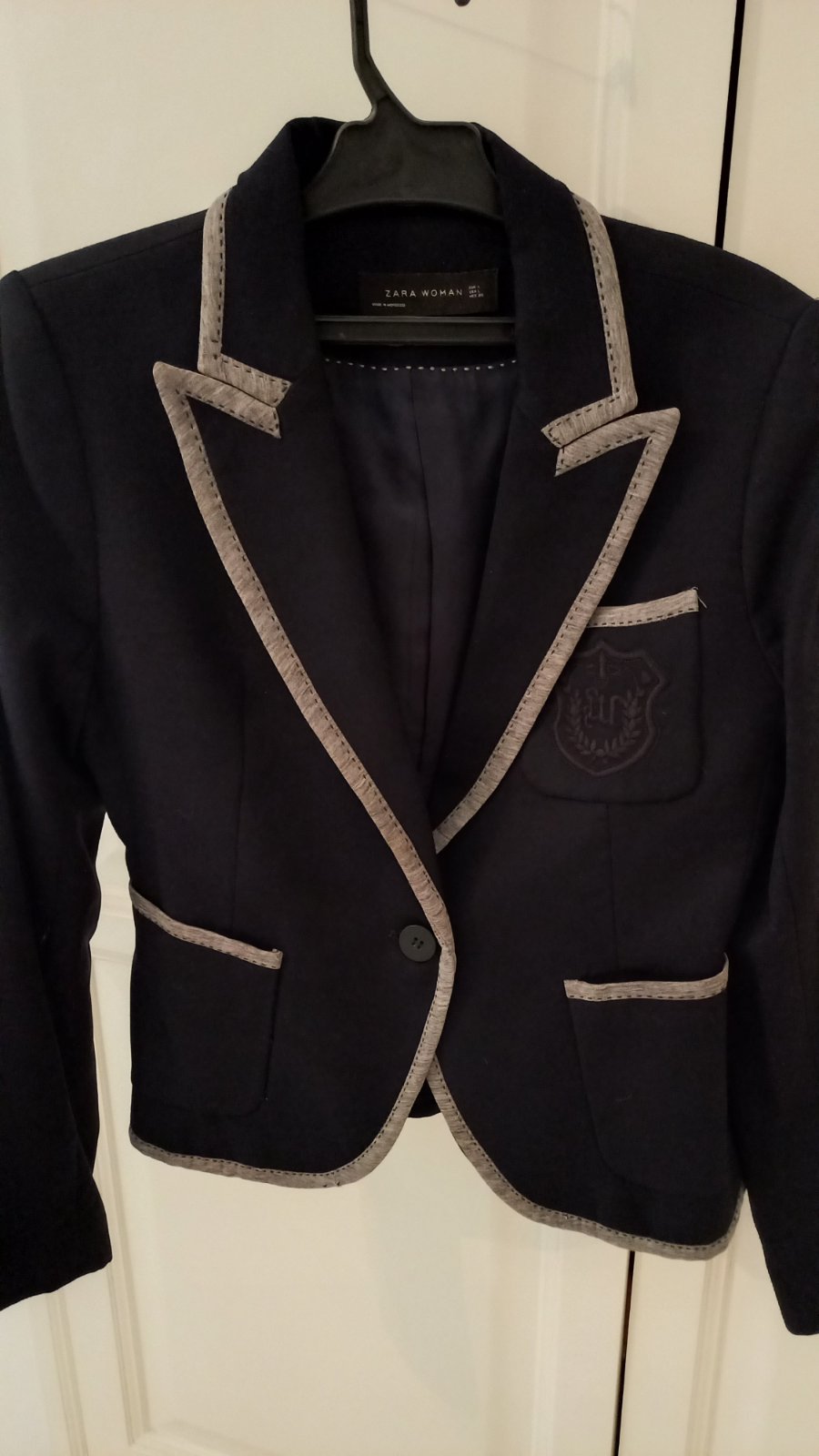 Blazer zara TBE  en bleu nuit. Taille L.belle coupe 