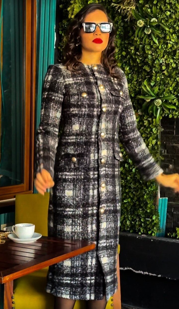 Robe écossaise noire Neuve