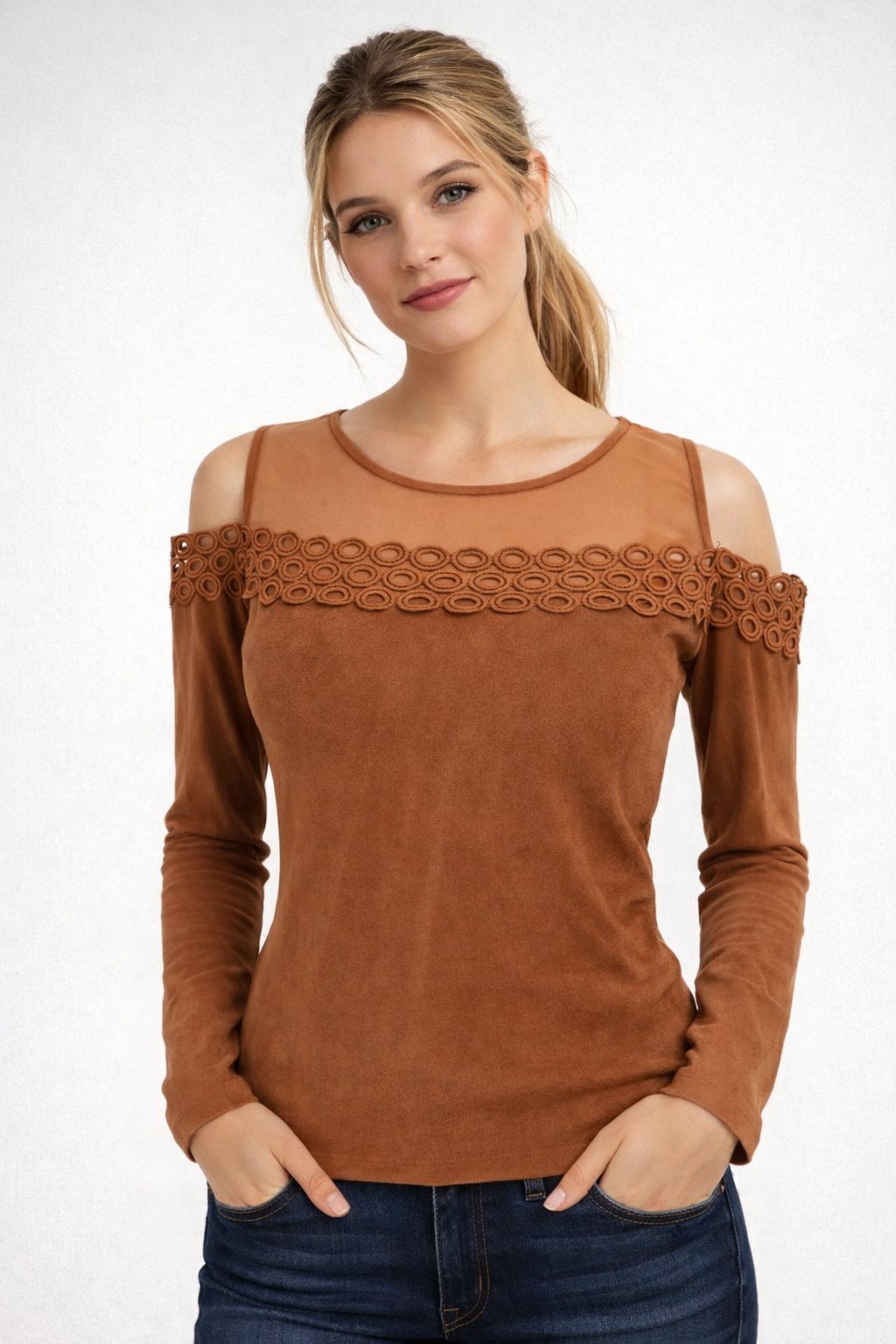 Top en tulle et faux daim 