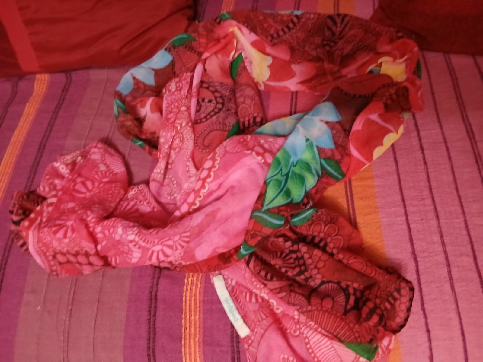 Foulard desigual