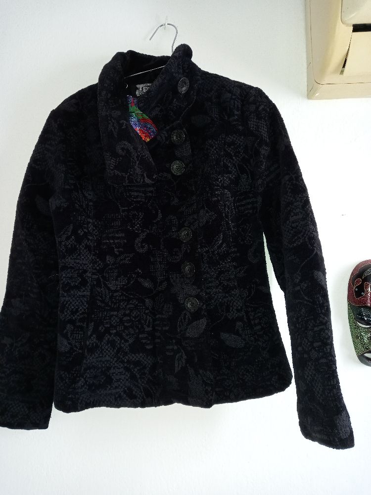 veste desigual