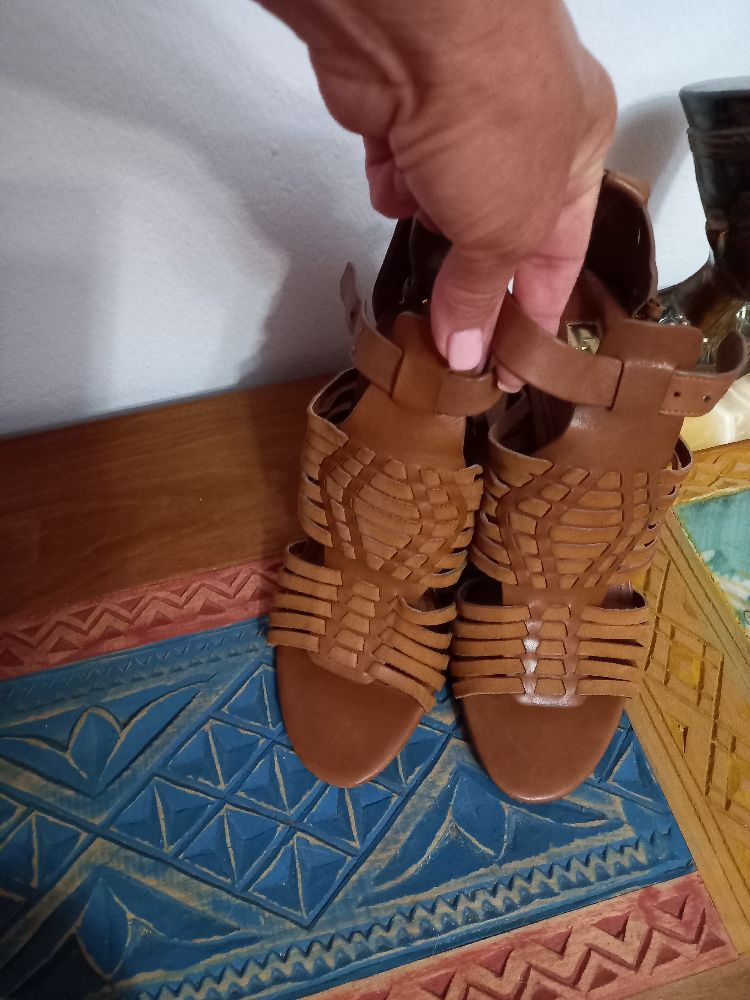 Sandales haut talon Ralphe lauren 
