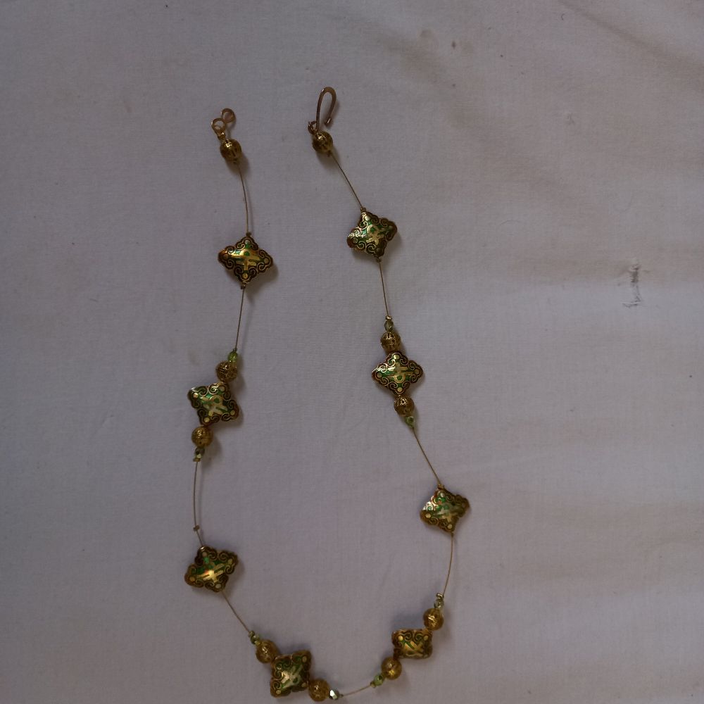collier doré  style indien