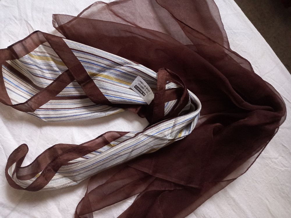 2foulards en soie