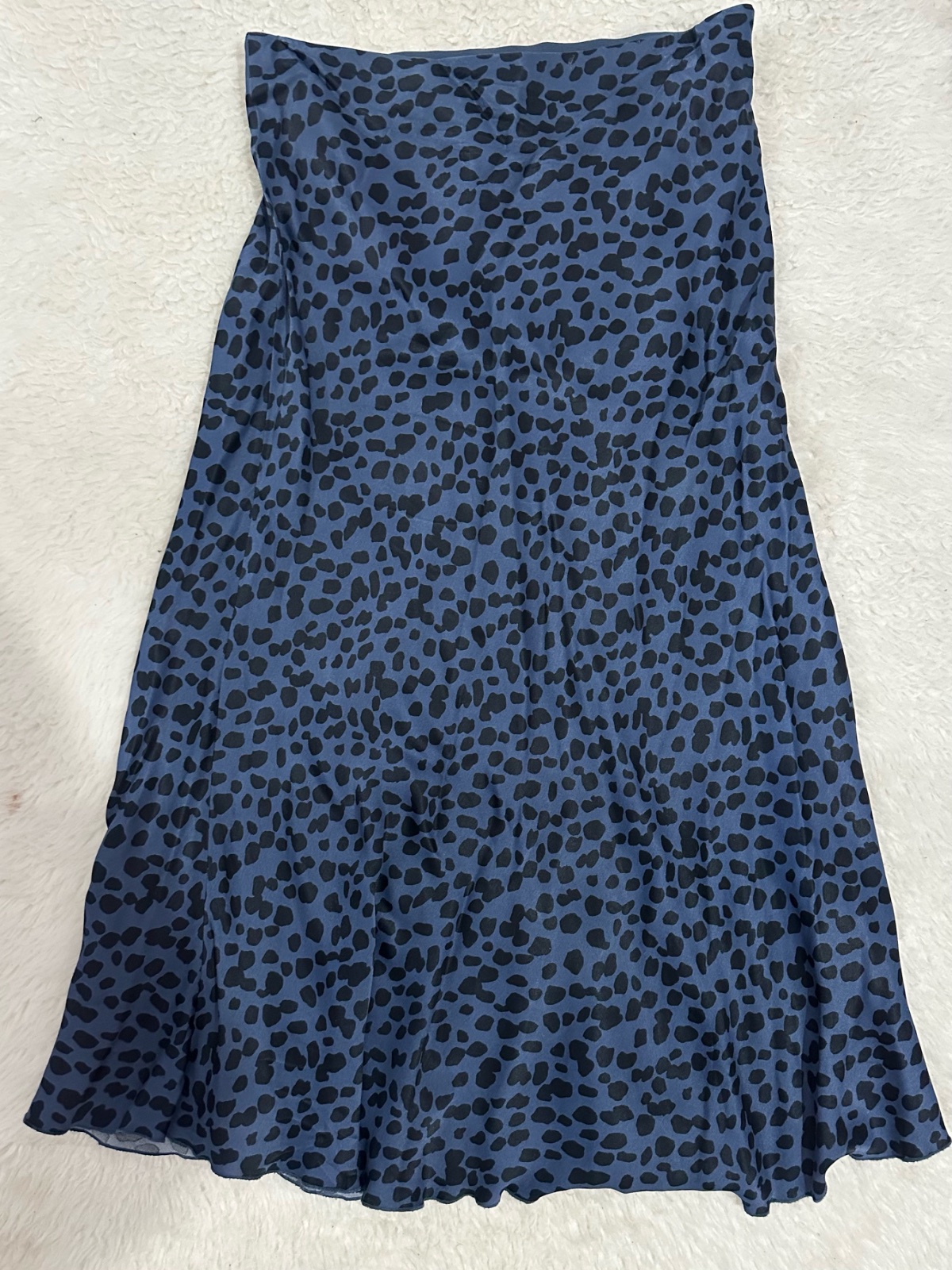Jupe midi en satin 