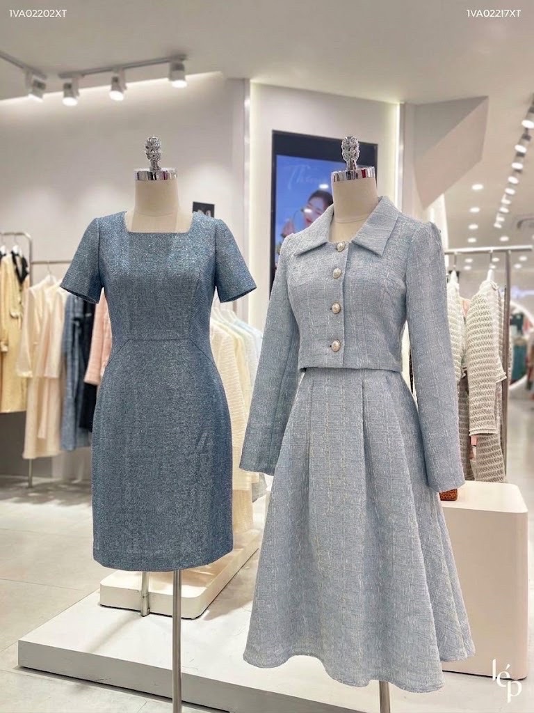 Robe tessu chanel bleu 