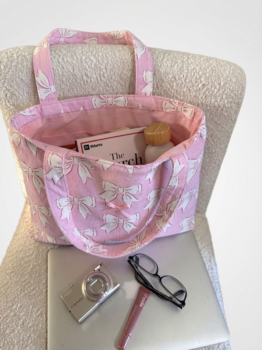 Tote bag rose 🎀 + trousse de maquillage 
