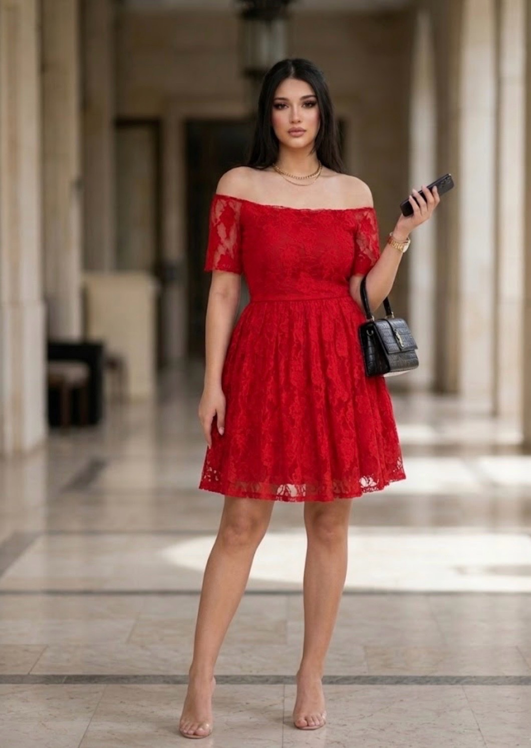 Robe en dentelle rouge 